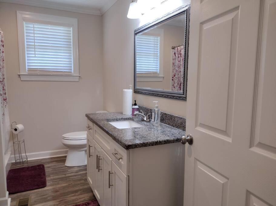 Backwoods Family Getaway! 3 Bedroom House! Yanceyville Экстерьер фото